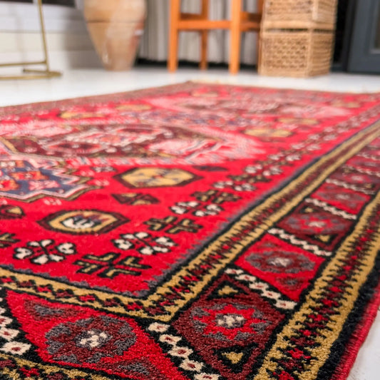 Mulet El Dokuma Sındırgı Halısı