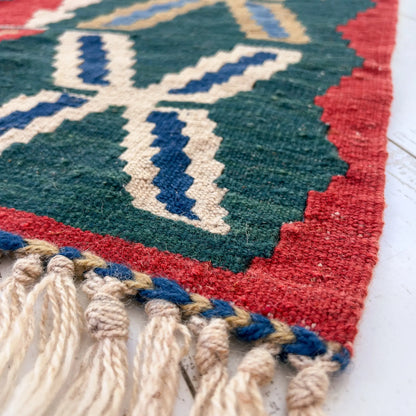 Pepuza El Dokuma Uşak Kilim