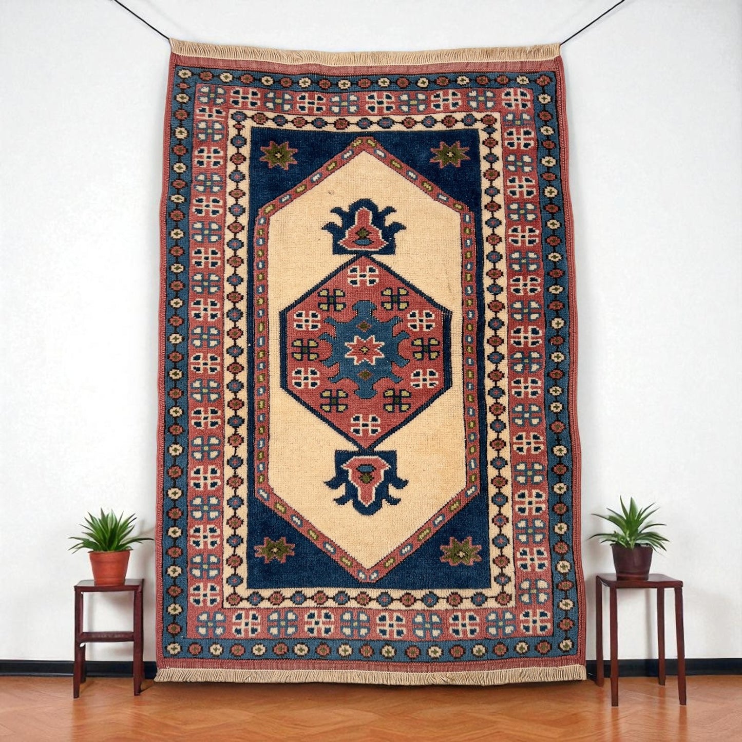 Ayanis El Dokuma Kars Halısı